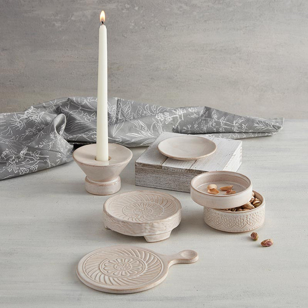 Embossed Mini Stoneware Trivet | Rustic Hot Dishes Ceramic Stand | 5" Diameter Kitchen & Dining La Vie Bien Embossed Mini Stoneware Trivet | Rustic Hot Dishes Ceramic Stand | 5" Diameter