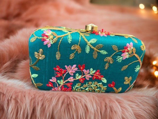 Embroidered Clutch Clutch La Vie Bien Embroidered Clutch