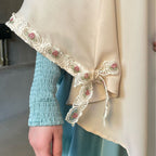 Embroidered Lace-Trimmed Prayer Khimar(MK030) La Vie Bien Embroidered Lace-Trimmed Prayer Khimar(MK030)
