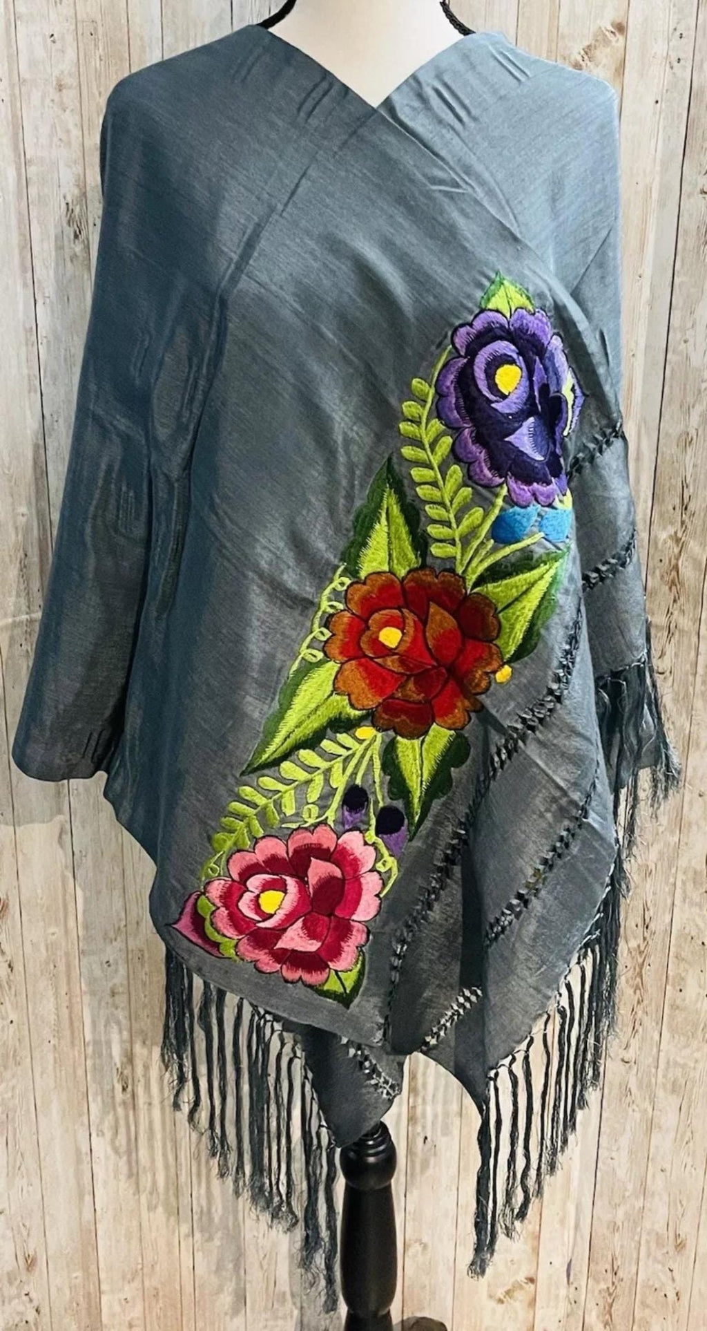 Embroidered Silk Handmade Mexican Shawls Rebosos Bordados en Ceda La Vie Bien Embroidered Silk Handmade Mexican Shawls Rebosos Bordados en Ceda