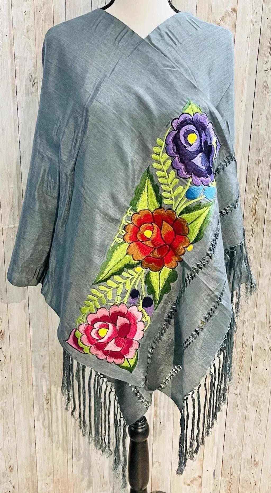Embroidered Silk Handmade Mexican Shawls Rebosos Bordados en Ceda La Vie Bien Embroidered Silk Handmade Mexican Shawls Rebosos Bordados en Ceda