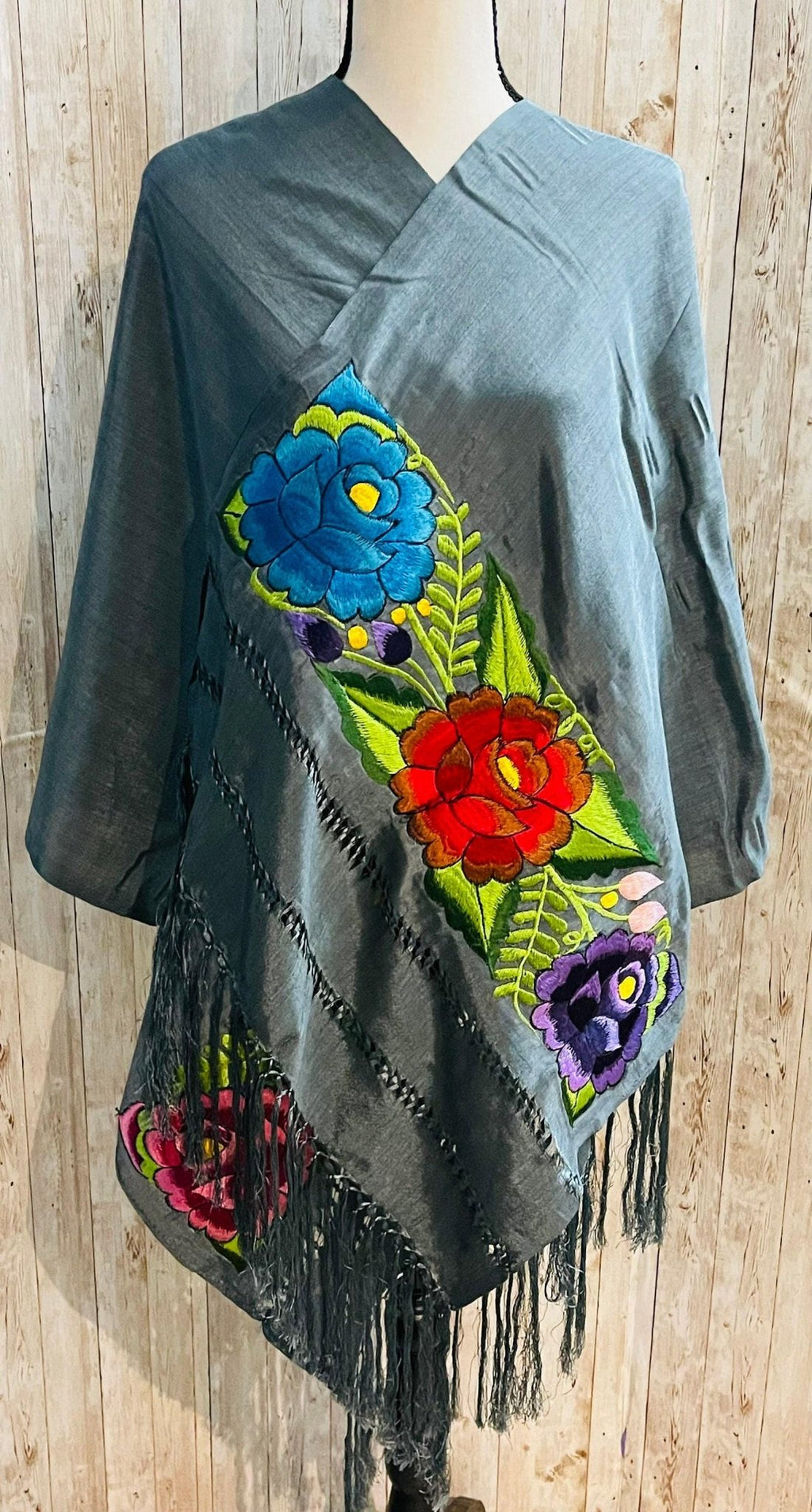Embroidered Silk Handmade Mexican Shawls Rebosos Bordados en Ceda La Vie Bien Embroidered Silk Handmade Mexican Shawls Rebosos Bordados en Ceda