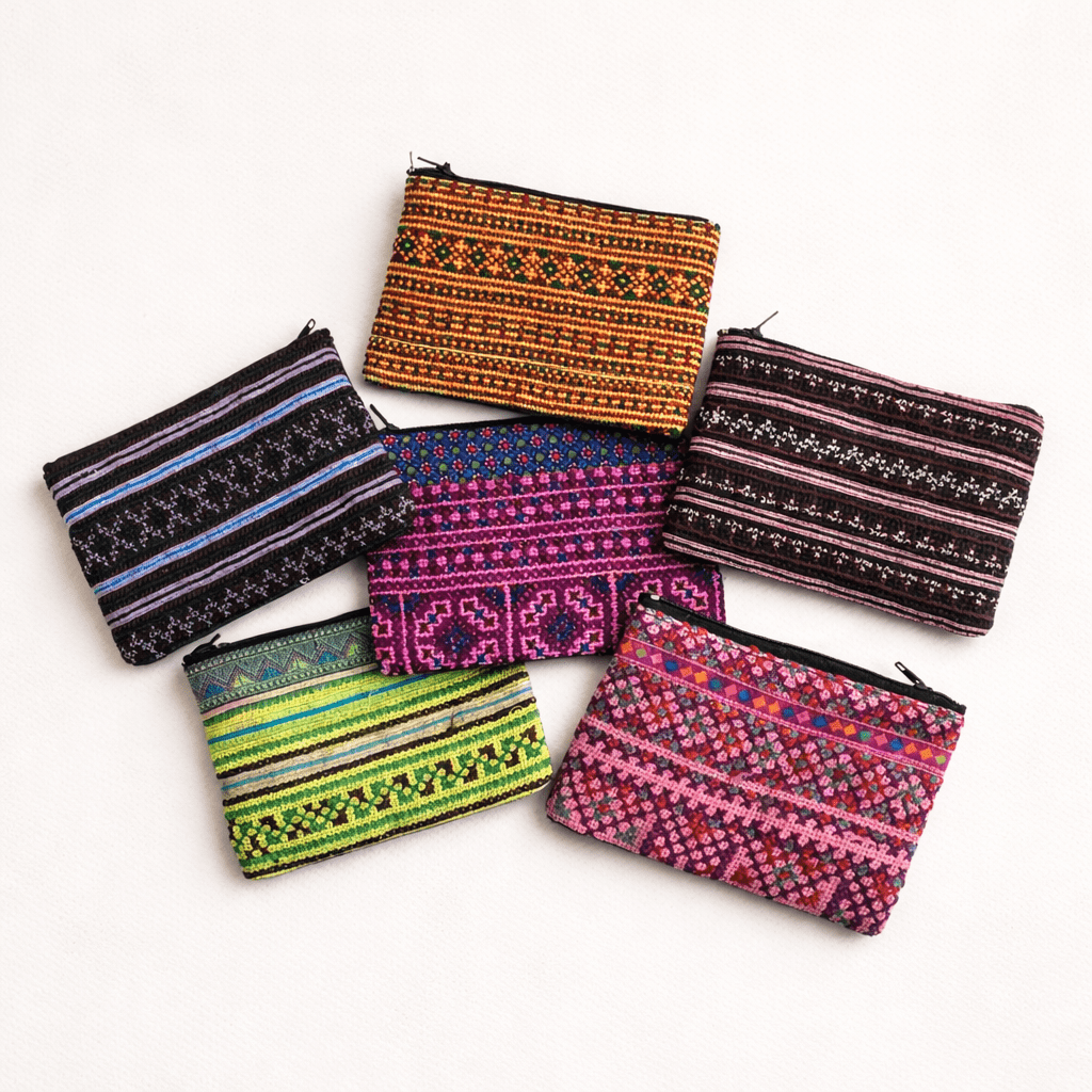 Embroidered Vintage Hmong Coin Purse - Thailand Bags La Vie Bien Embroidered Vintage Hmong Coin Purse - Thailand