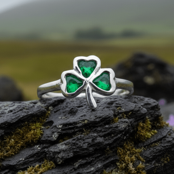 Emerald Isle Irish Shamrock Ring in Sterling Silver Ring La Vie Bien Emerald Isle Irish Shamrock Ring in Sterling Silver