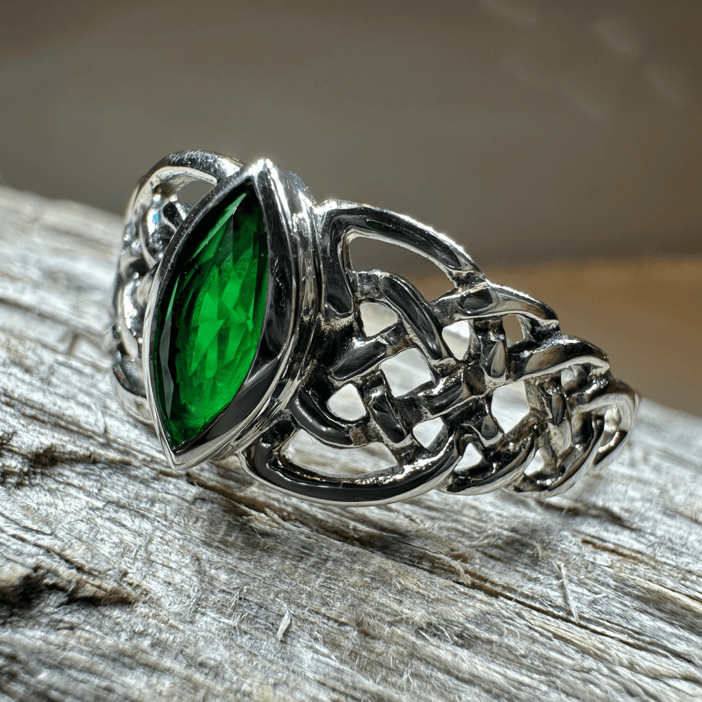 Emily Celtic Knot Ring in Sterling Silver Ring La Vie Bien Emily Celtic Knot Ring in Sterling Silver