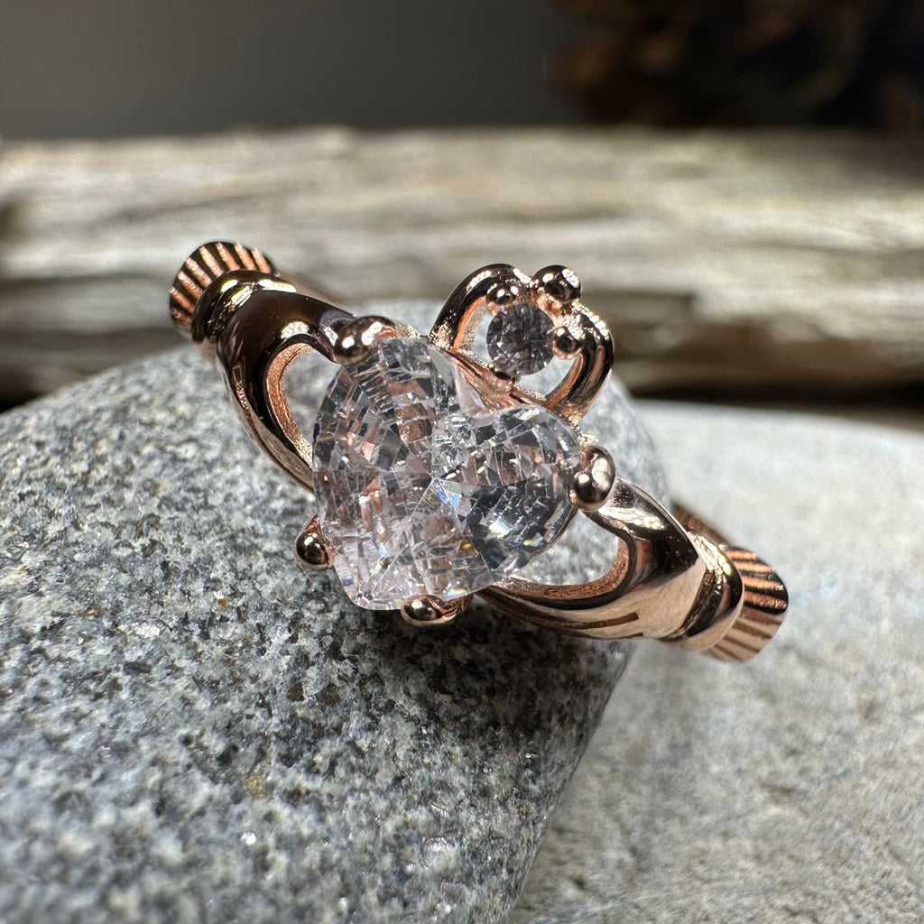 Emyvale Claddagh Ring Ring La Vie Bien Emyvale Claddagh Ring