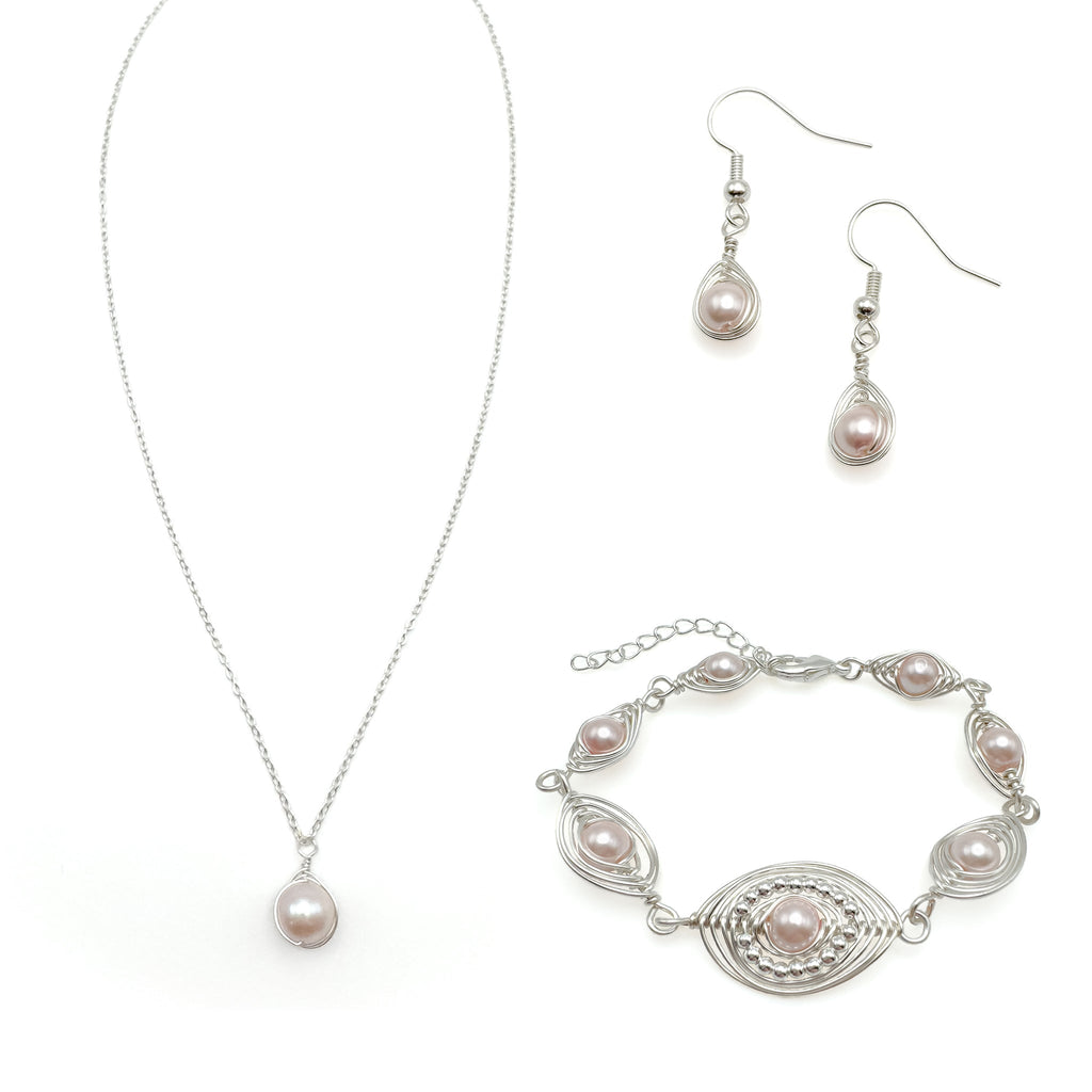 Ethereal necklace La Vie Bien Ethereal necklace