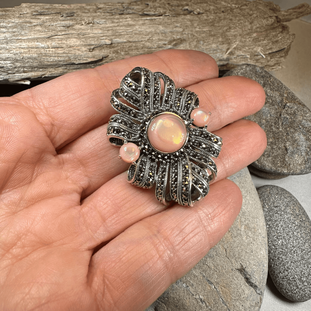 Eula Celtic Knot Brooch in Sterling Silver Brooch La Vie Bien Eula Celtic Knot Brooch in Sterling Silver