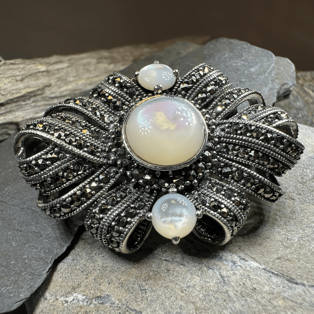 Eula Celtic Knot Brooch in Sterling Silver Brooch La Vie Bien Eula Celtic Knot Brooch in Sterling Silver