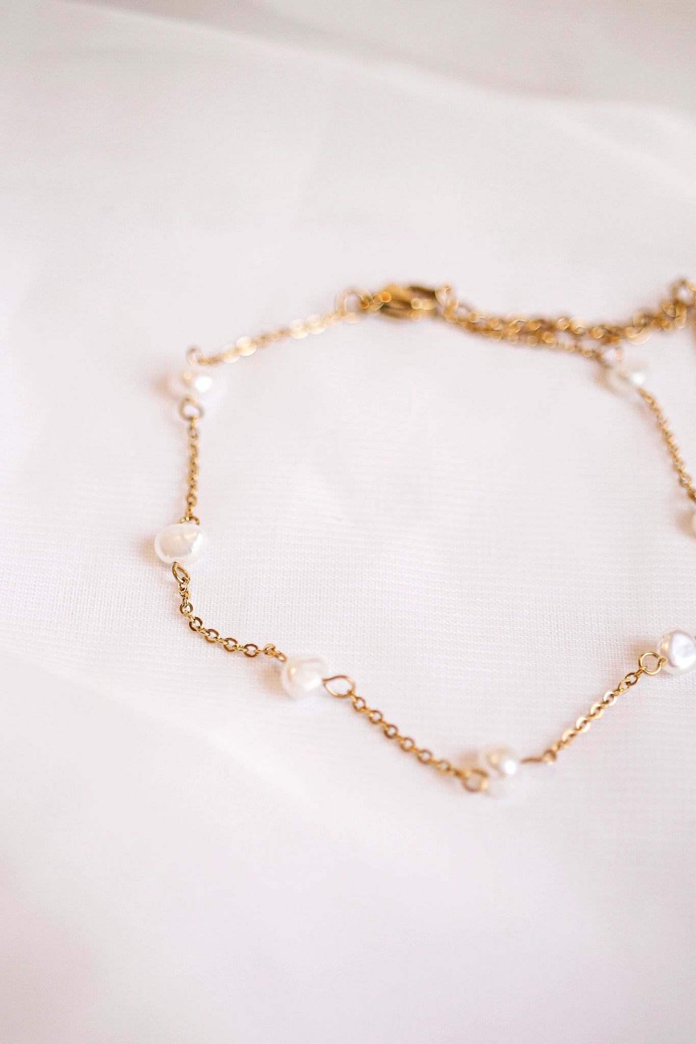 Evelynn Anklet in Freshwater Pearl by Rose & Clay
