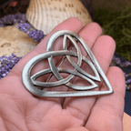 Everheart Celtic Heart Brooch in Pewter Brooch La Vie Bien Everheart Celtic Heart Brooch in Pewter