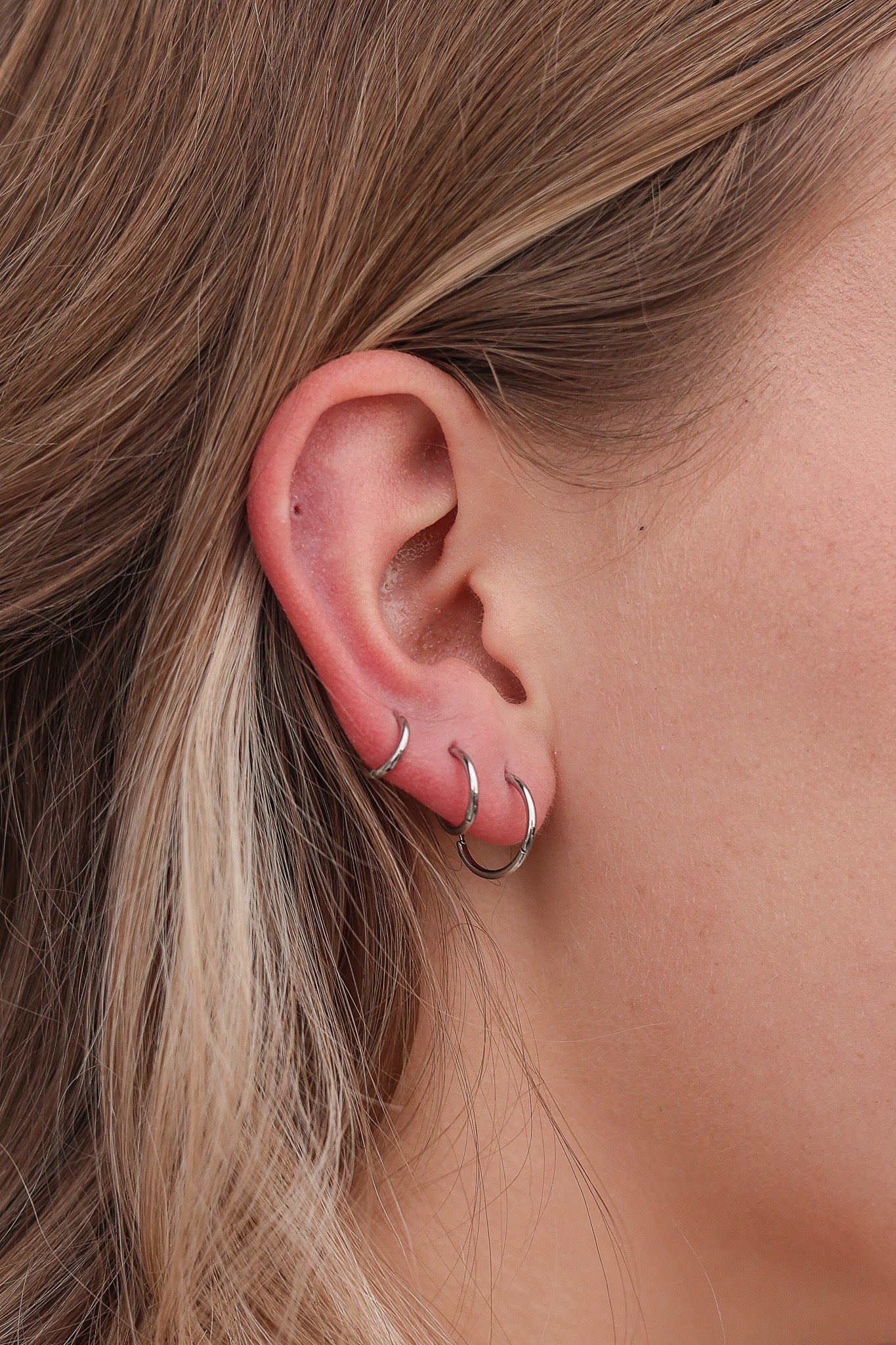 Everyday Micro Hoop Hoops La Vie Bien Everyday Micro Hoop