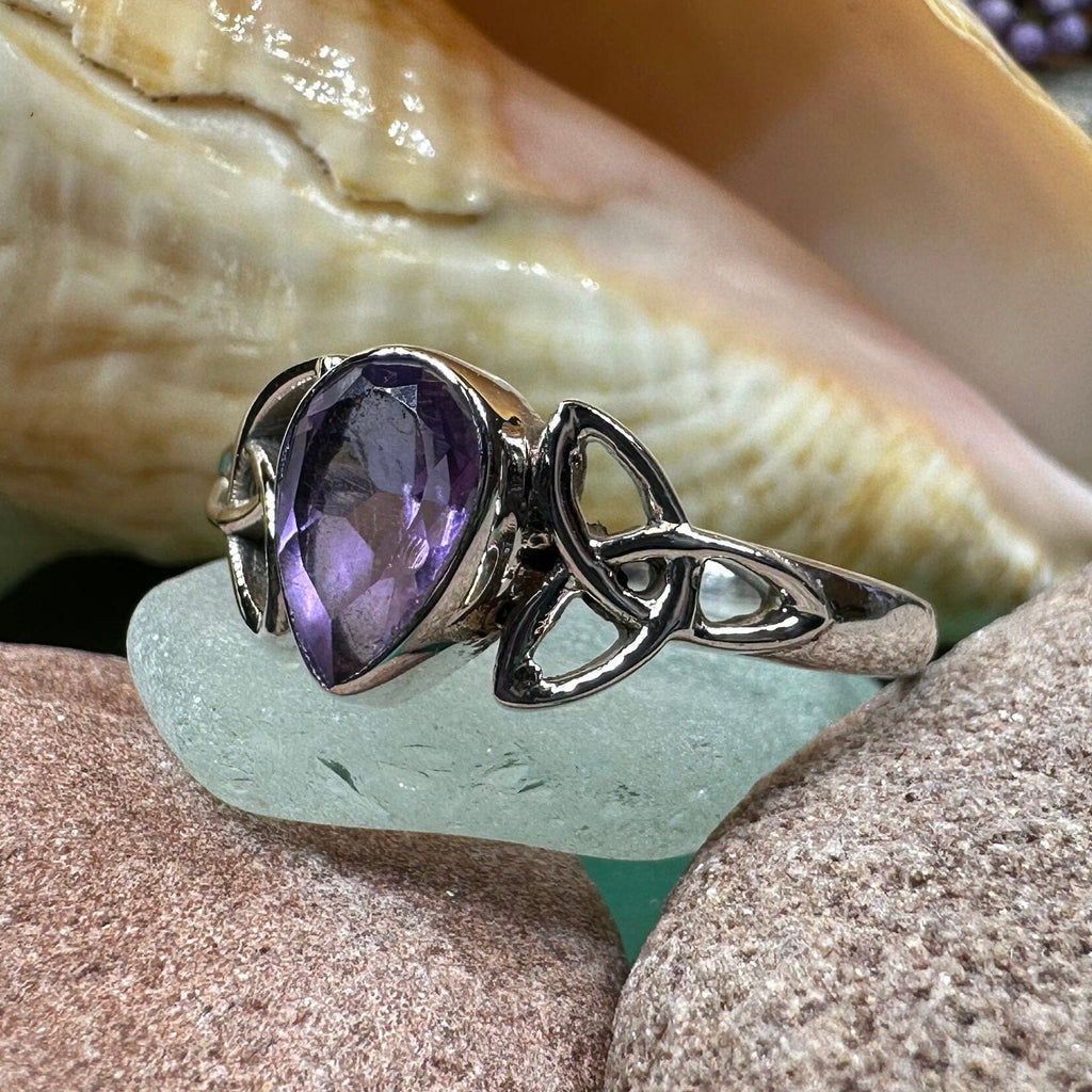 Eydís Celtic Knot Ring Ring La Vie Bien Eydís Celtic Knot Ring
