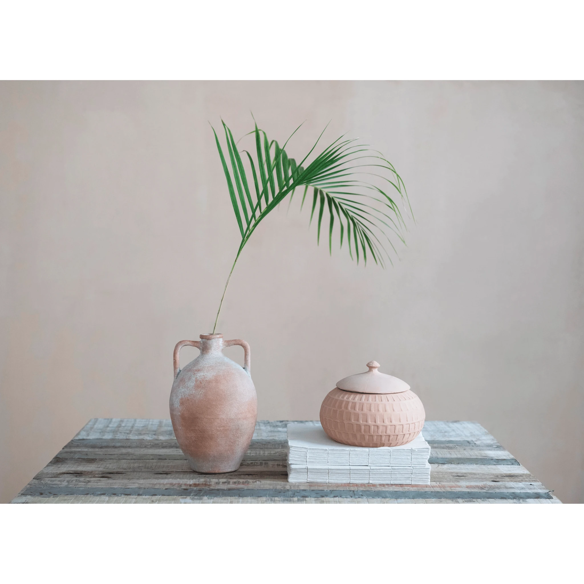 Willow Terracotta Urn with Handles by White Cliff Studio