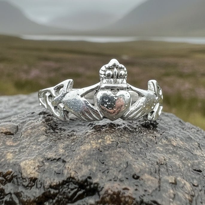 Finnea Irish Claddagh Ring in Sterling Silver Ring La Vie Bien Finnea Irish Claddagh Ring in Sterling Silver