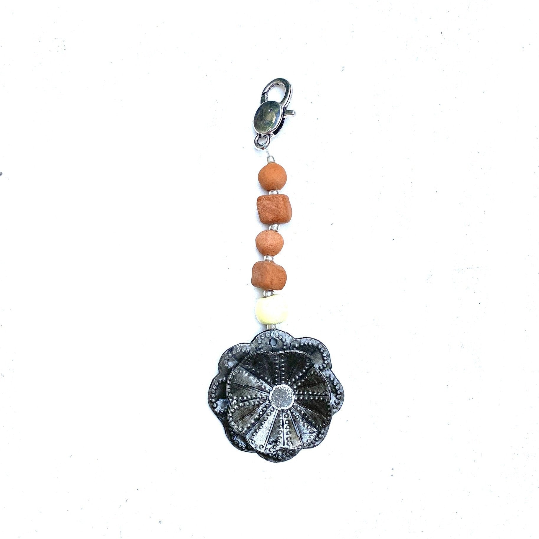 Fleri Aromatherapy Keychain Keychain La Vie Bien Fleri Aromatherapy Keychain