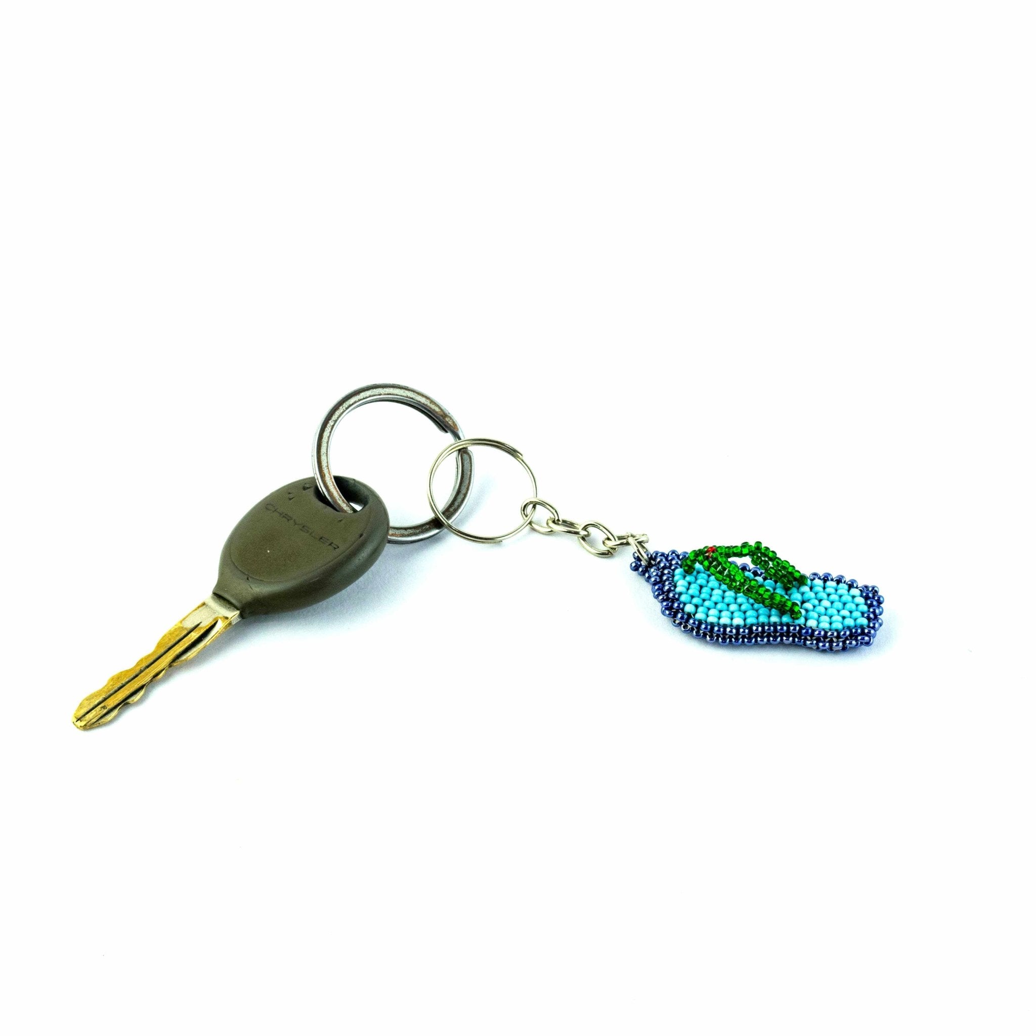 Flip Flop Seed Bead Keychain - Mexico Keychains La Vie Bien Flip Flop Seed Bead Keychain - Mexico
