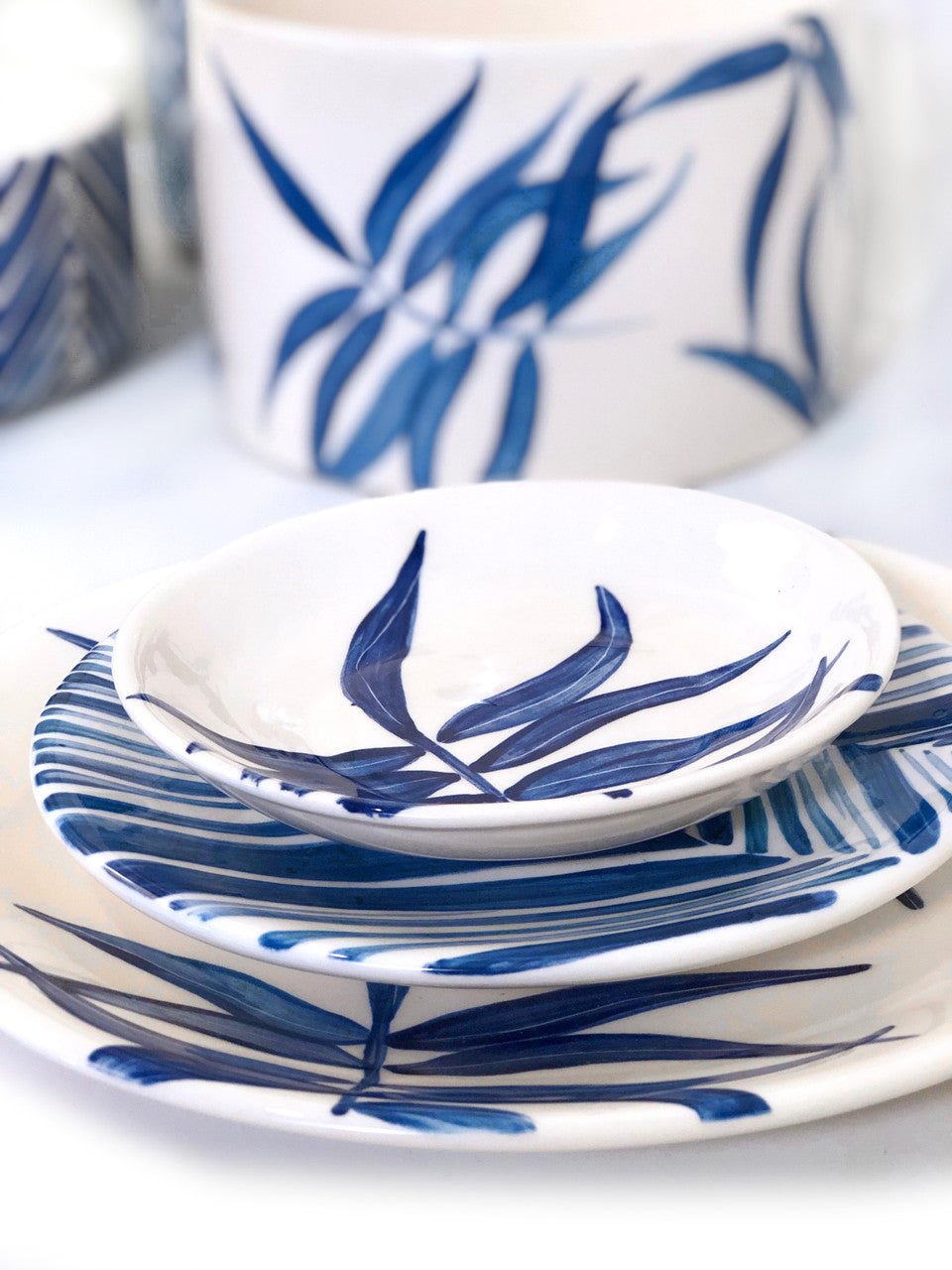Floating Leaves Dessert Plate - Blue La Vie Bien Floating Leaves Dessert Plate - Blue