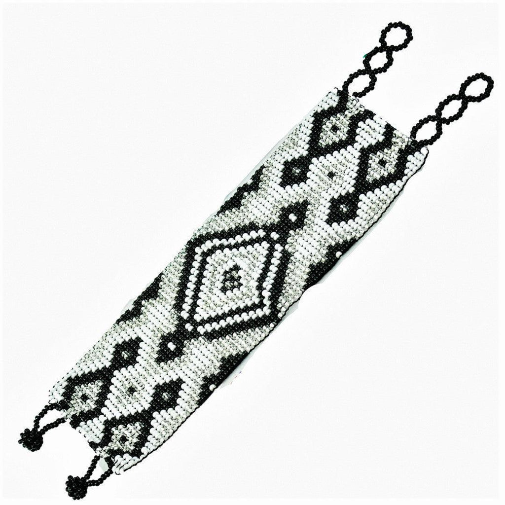 Flor Seed Bead Bracelet - Guatemala Bracelets La Vie Bien Flor Seed Bead Bracelet - Guatemala