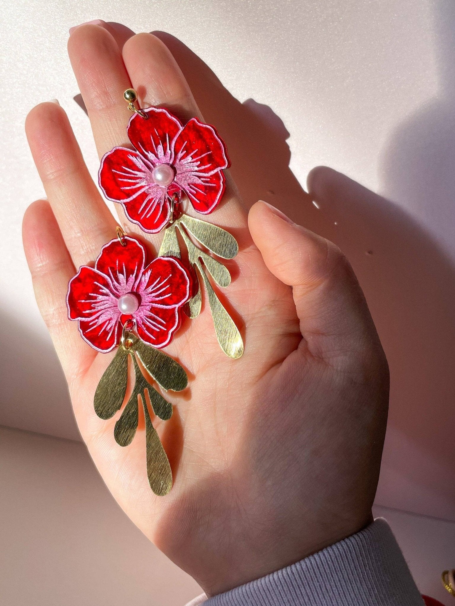 Flower of Luck Acrylic Earrings Earrings La Vie Bien Flower of Luck Acrylic Earrings