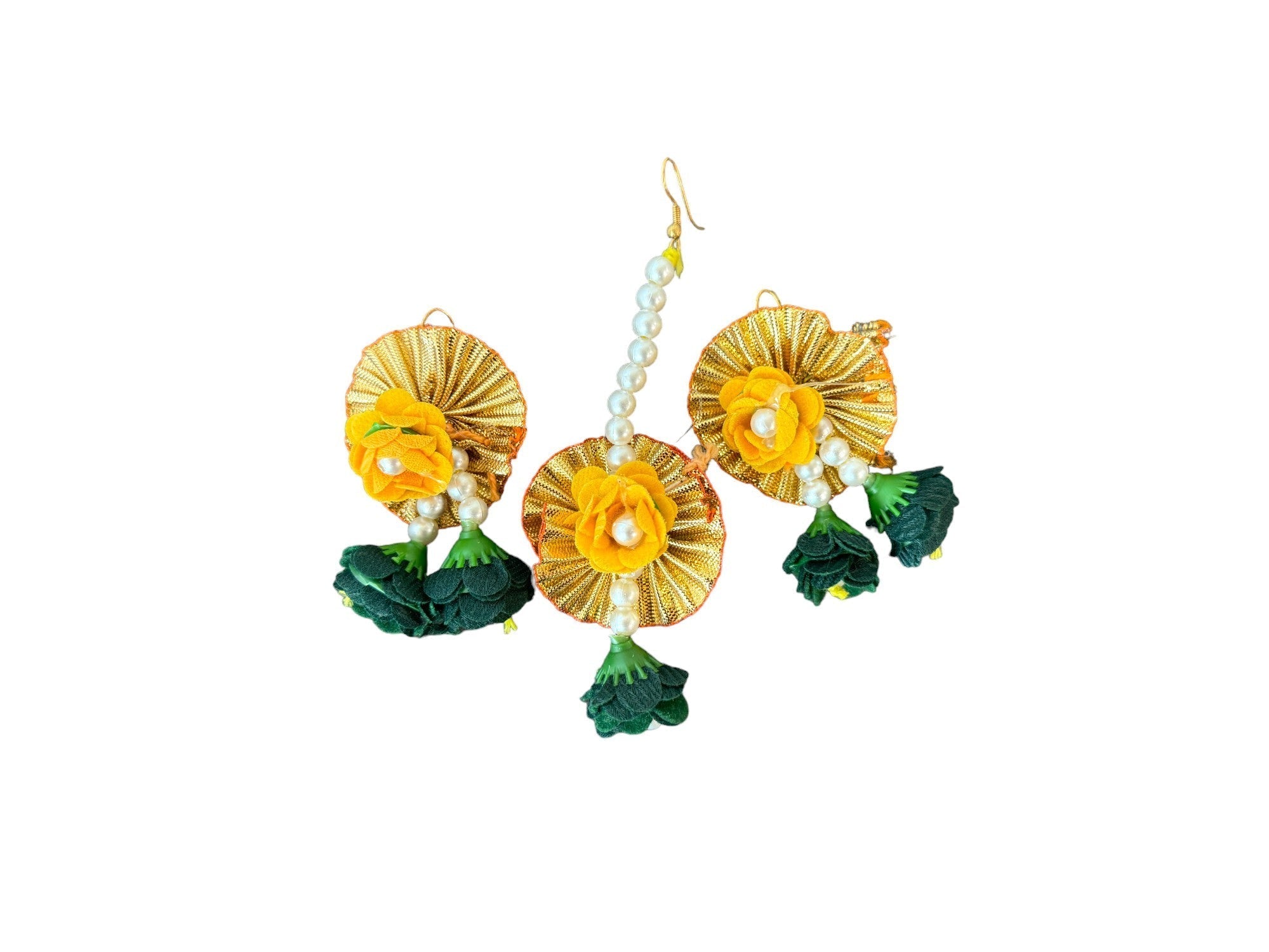 Flower & Pearl Earrings & Mangtika Accessories La Vie Bien Flower & Pearl Earrings & Mangtika