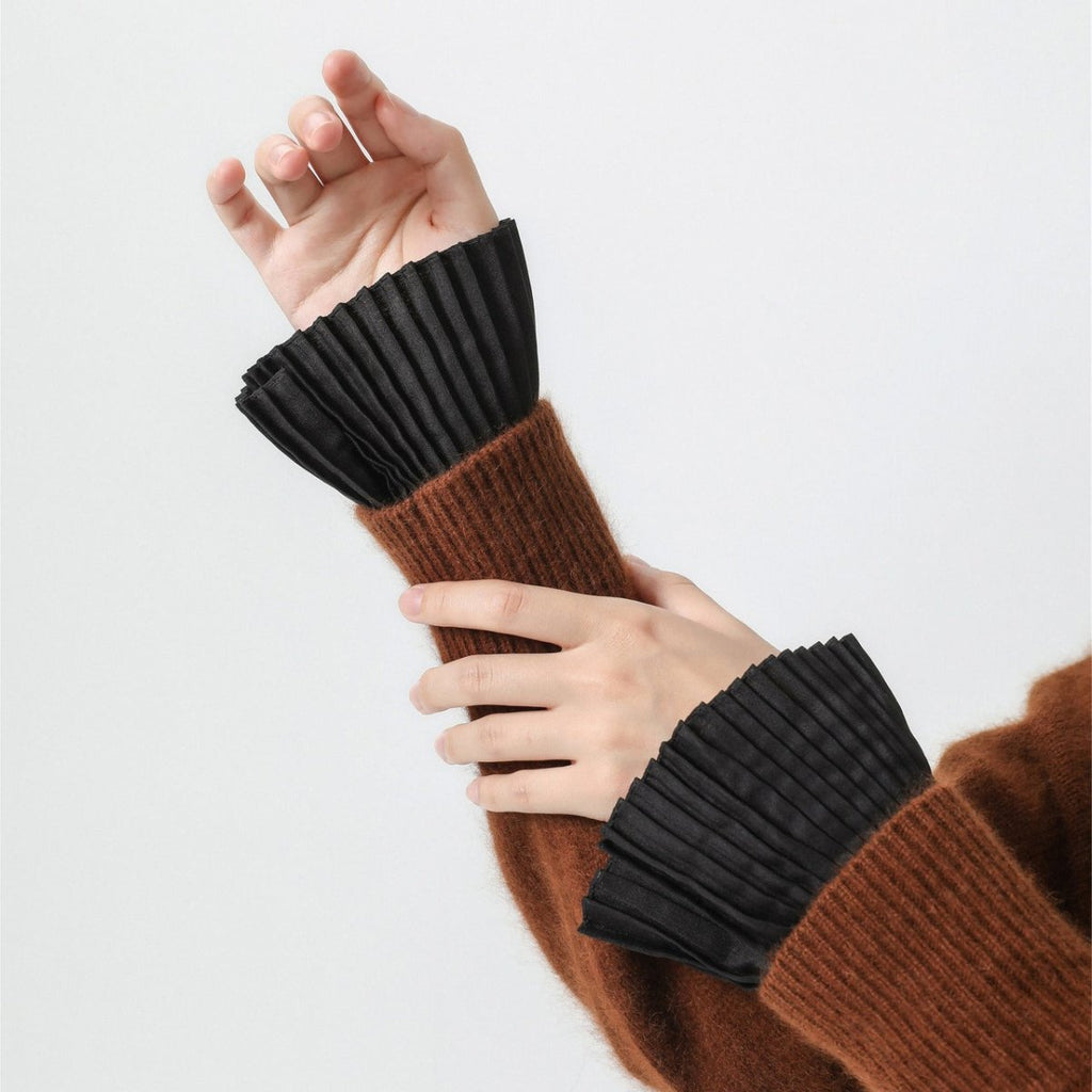 French Pleated Cuff Sleeves (MAC422) La Vie Bien French Pleated Cuff Sleeves (MAC422)