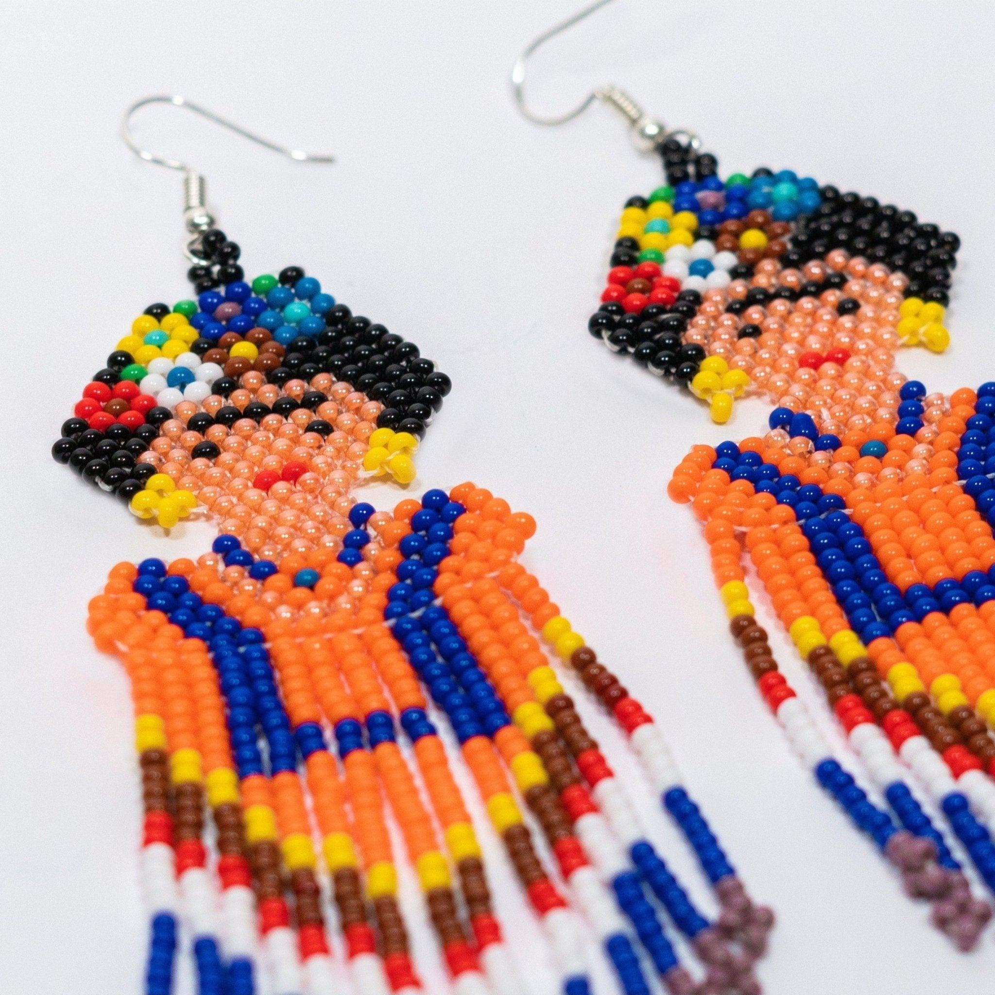 Frida Kahlo Seed Bead Dangly Earrings - Guatemala Jewelry La Vie Bien Frida Kahlo Seed Bead Dangly Earrings - Guatemala