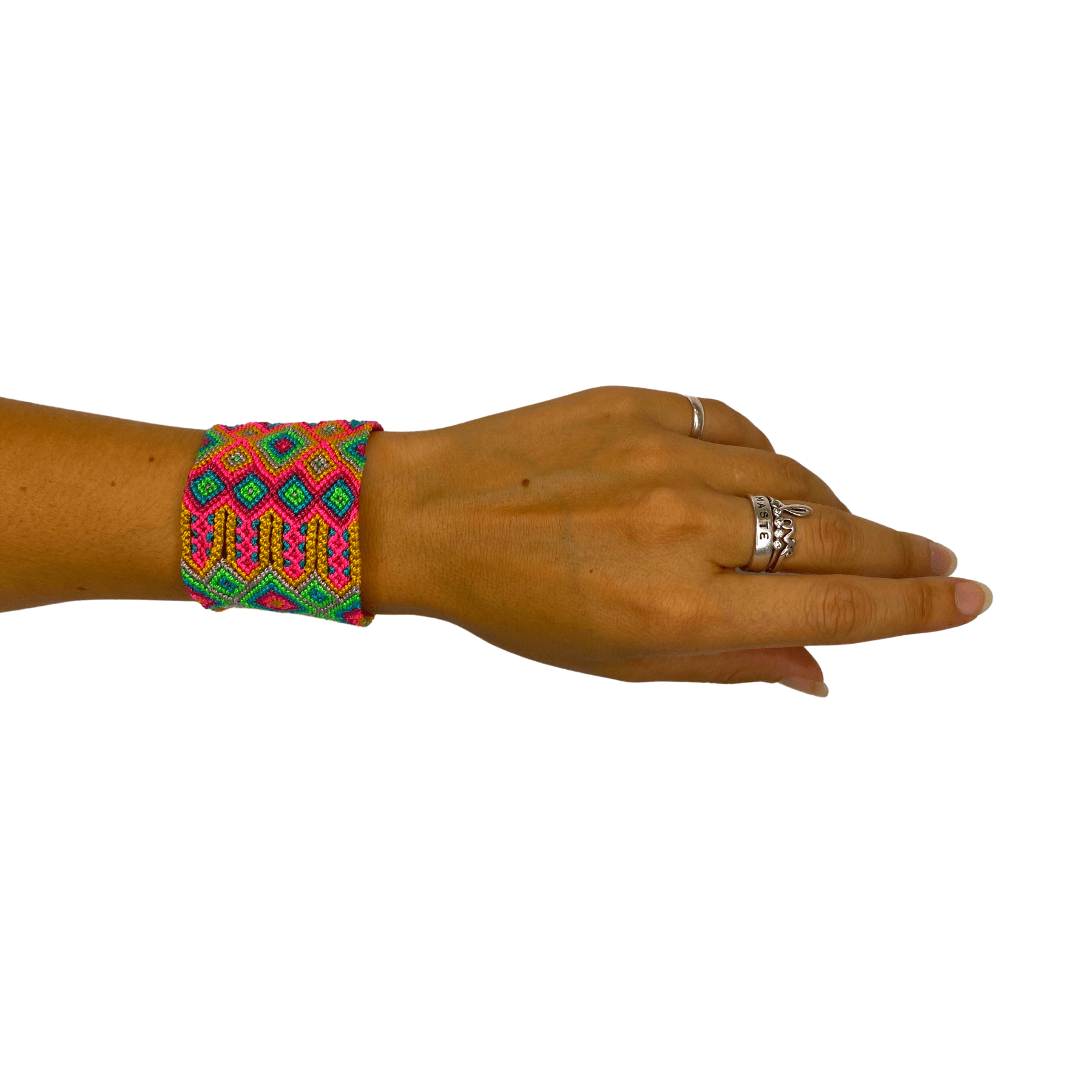 Friendship Woven Magnetic Bracelet - Mexico Jewelry La Vie Bien Friendship Woven Magnetic Bracelet - Mexico
