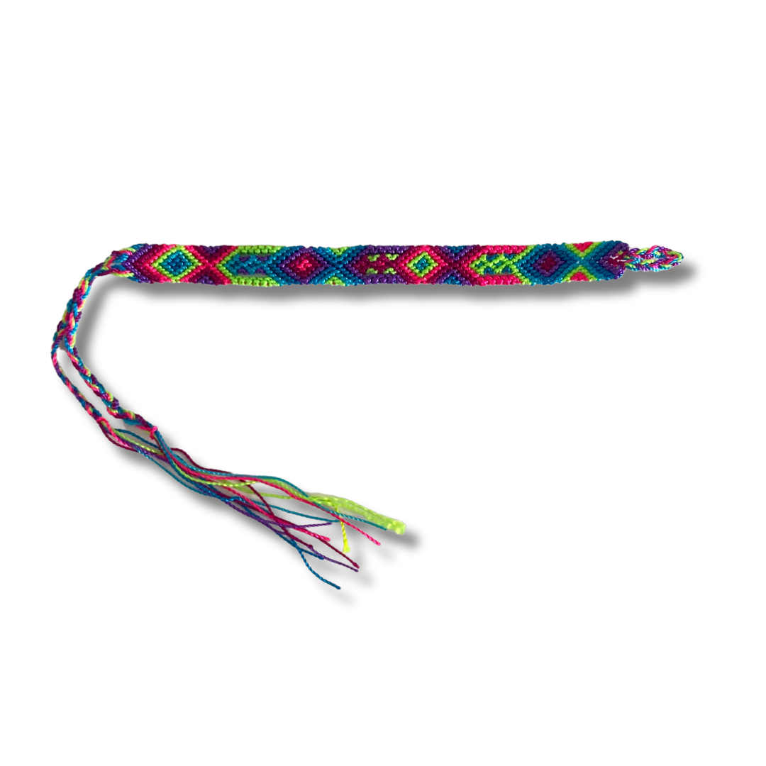 Friendship Woven String Bracelet Small Macrame - Choose Color - Mexico Jewelry La Vie Bien Friendship Woven String Bracelet Small Macrame - Choose Color - Mexico