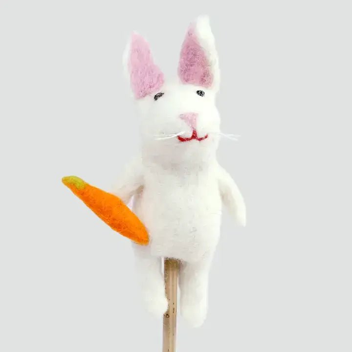 Frog with crown handmade felt Finger Puppet - Sensory Play for kids - Magic Meadow collection La Vie Bien Frog with crown handmade felt Finger Puppet - Sensory Play for kids - Magic Meadow collection