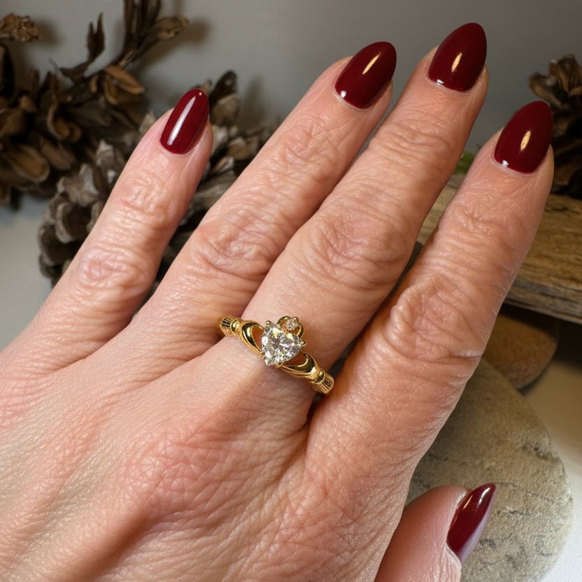 Galway Girl Irish Claddagh Ring Ring La Vie Bien Galway Girl Irish Claddagh Ring