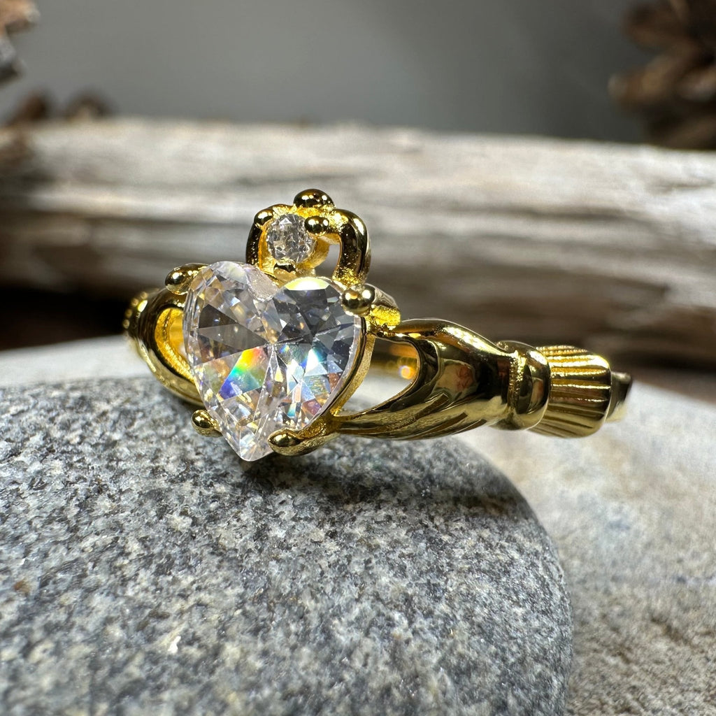Galway Girl Irish Claddagh Ring Ring La Vie Bien Galway Girl Irish Claddagh Ring