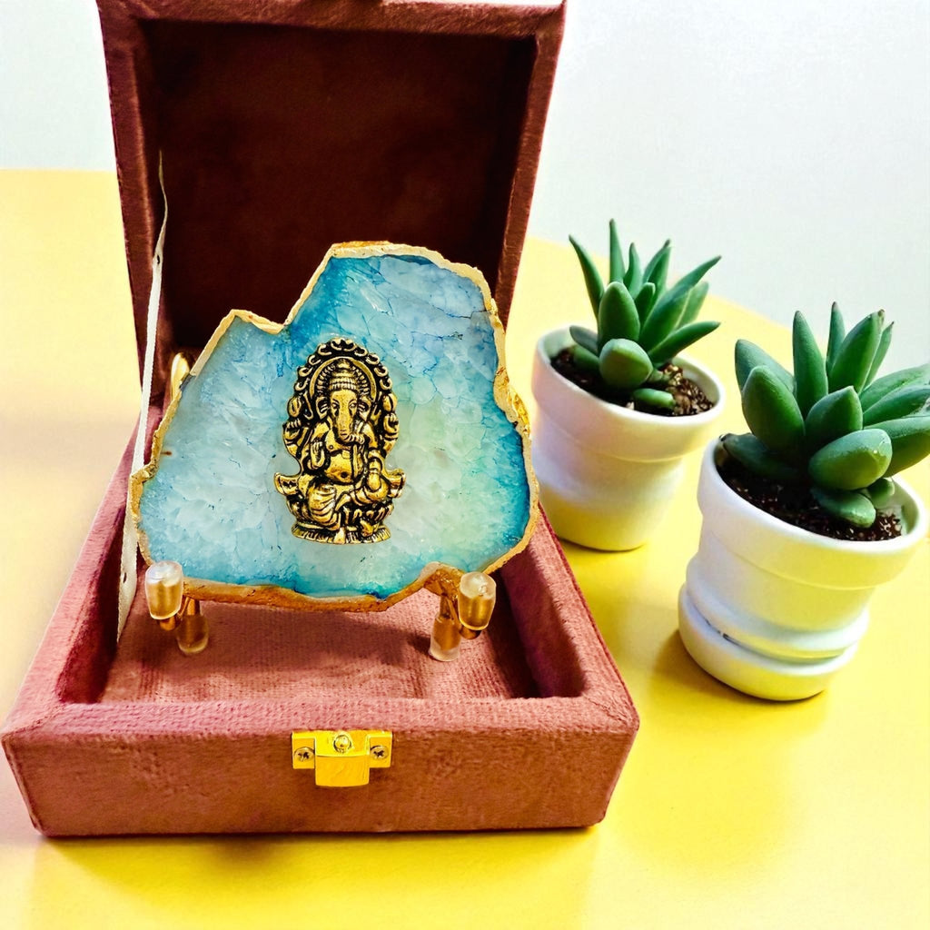 Ganesha on Agate with Stand & Suede Gift Box - Premium Gift for Any Occasion La Vie Bien Ganesha on Agate with Stand & Suede Gift Box - Premium Gift for Any Occasion