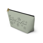 German mental health Accessory Pouch Gönnt dir eine Pause Floral Makeup Bag Bags La Vie Bien German mental health Accessory Pouch Gönnt dir eine Pause Floral Makeup Bag