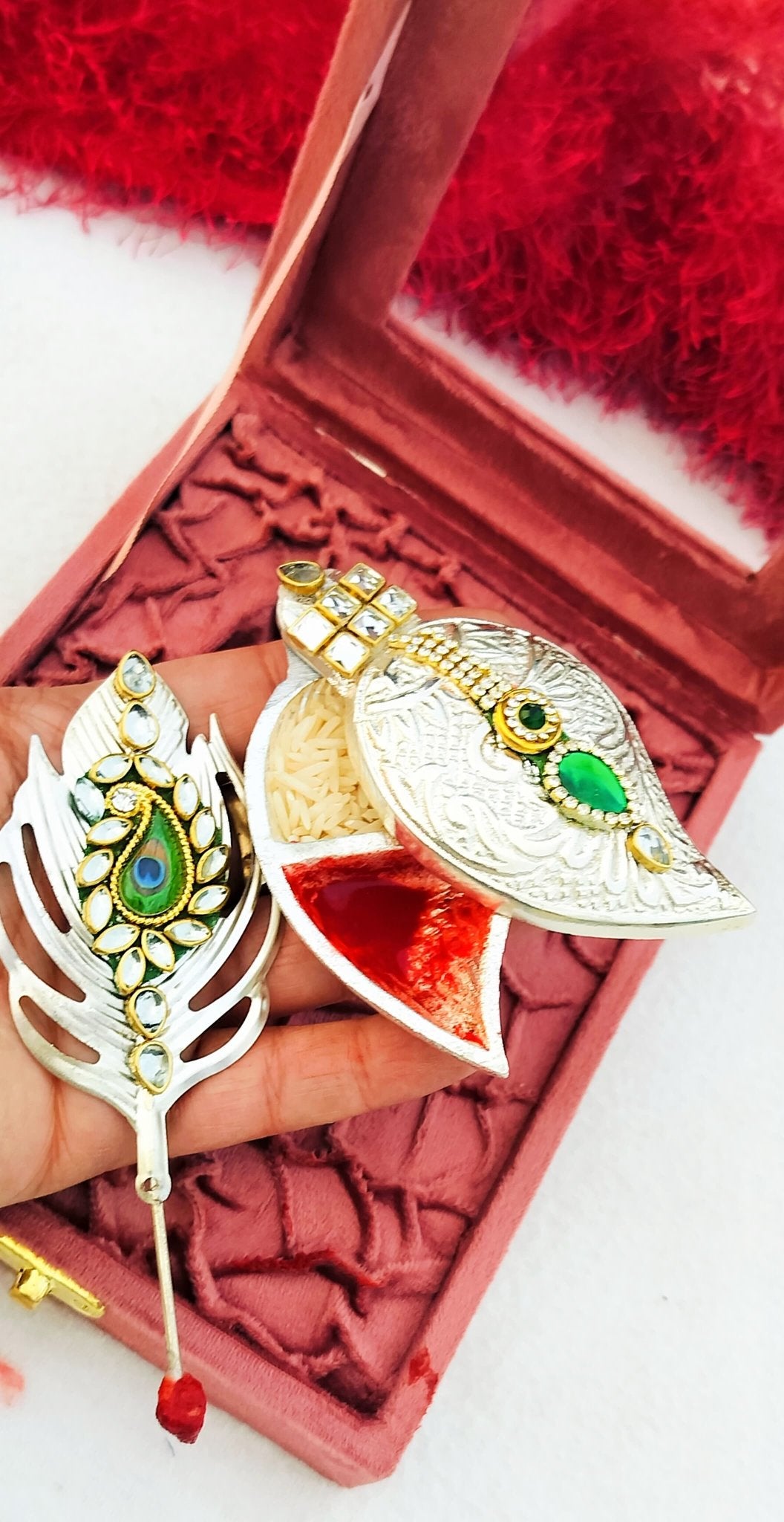 German Silver Combo of Koyari Haldi Kumkum Dani with Peacock Feather Stick In Velvet Box La Vie Bien German Silver Combo of Koyari Haldi Kumkum Dani with Peacock Feather Stick In Velvet Box