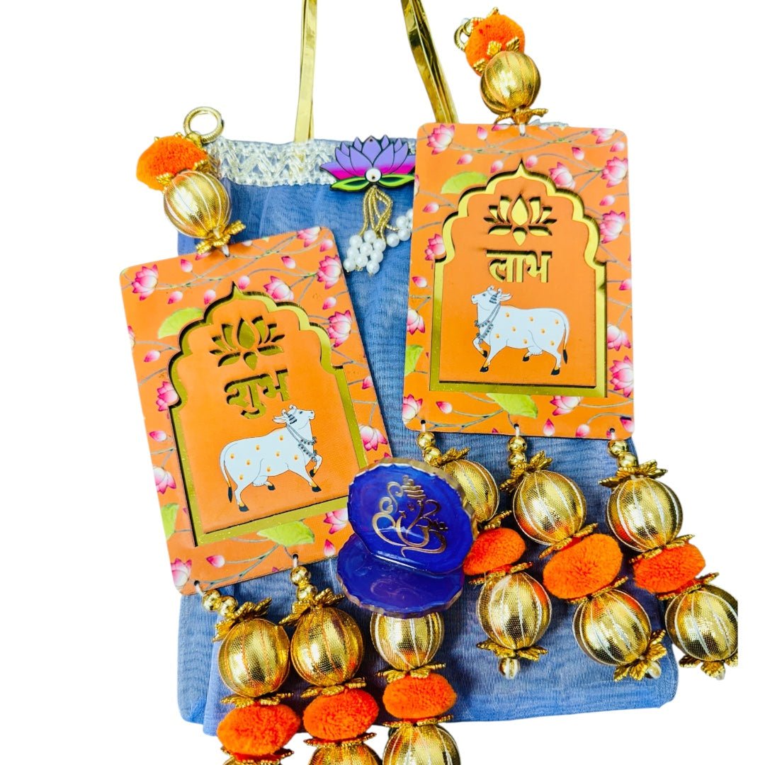 Gift Combo - Pair of Shubh Labh & Resin Ganesha in Tissue Fabric Reusable Gift Bag La Vie Bien Gift Combo - Pair of Shubh Labh & Resin Ganesha in Tissue Fabric Reusable Gift Bag