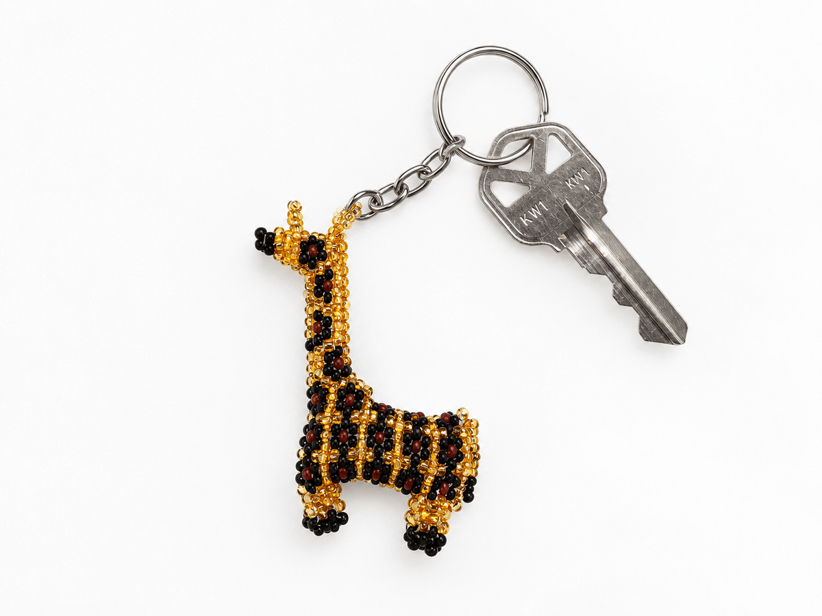 Giraffe Seed Bead Handcrafted Key Chain - Mexico Keychains La Vie Bien Giraffe Seed Bead Handcrafted Key Chain - Mexico