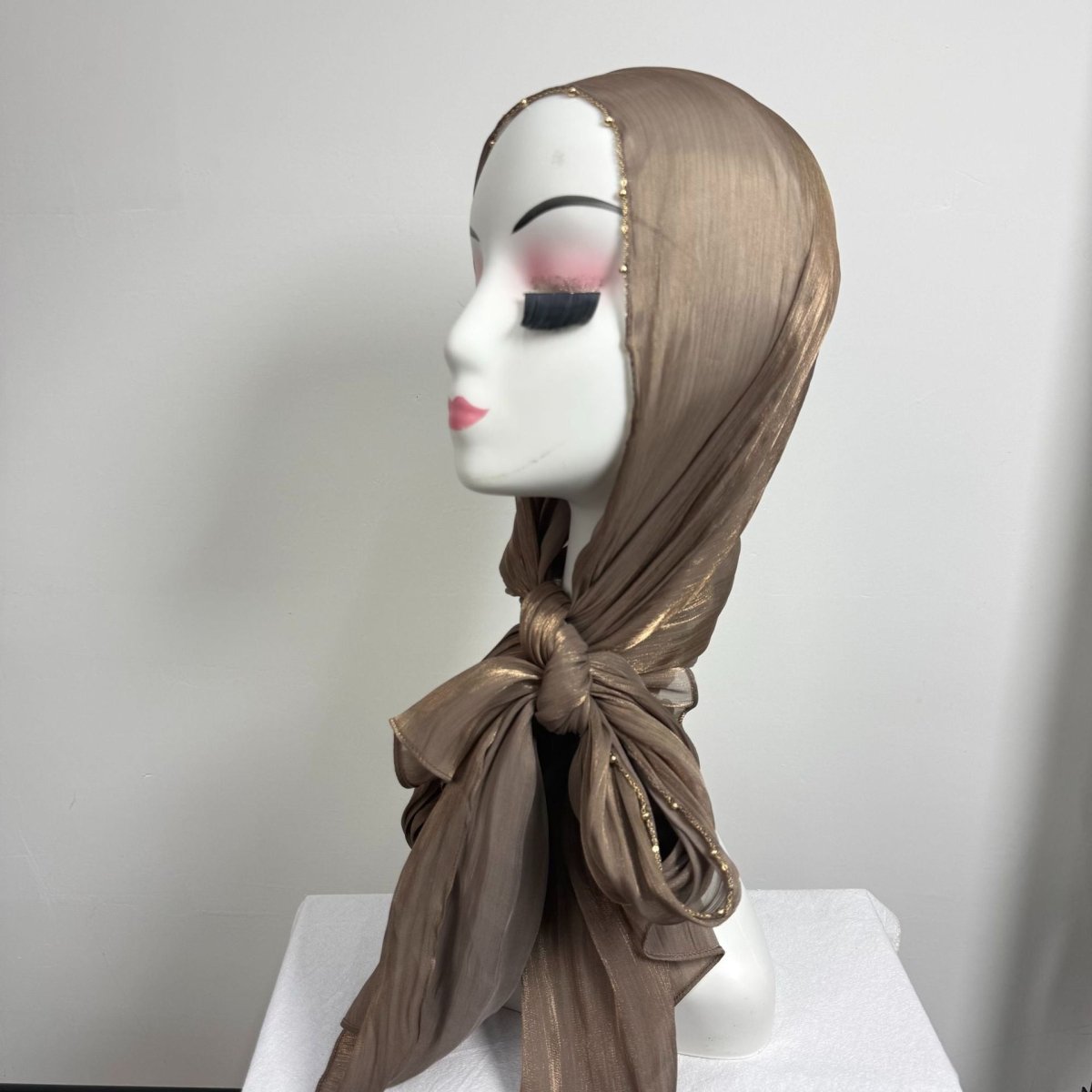 Gold Chain Beaded Edge Crinkle Satin Hijab(MH238) La Vie Bien Gold Chain Beaded Edge Crinkle Satin Hijab(MH238)