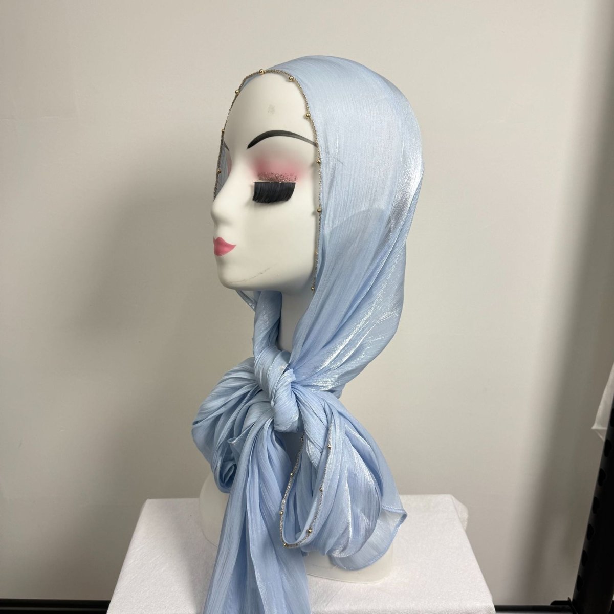 Gold Chain Beaded Edge Crinkle Satin Hijab(MH238) La Vie Bien Gold Chain Beaded Edge Crinkle Satin Hijab(MH238)