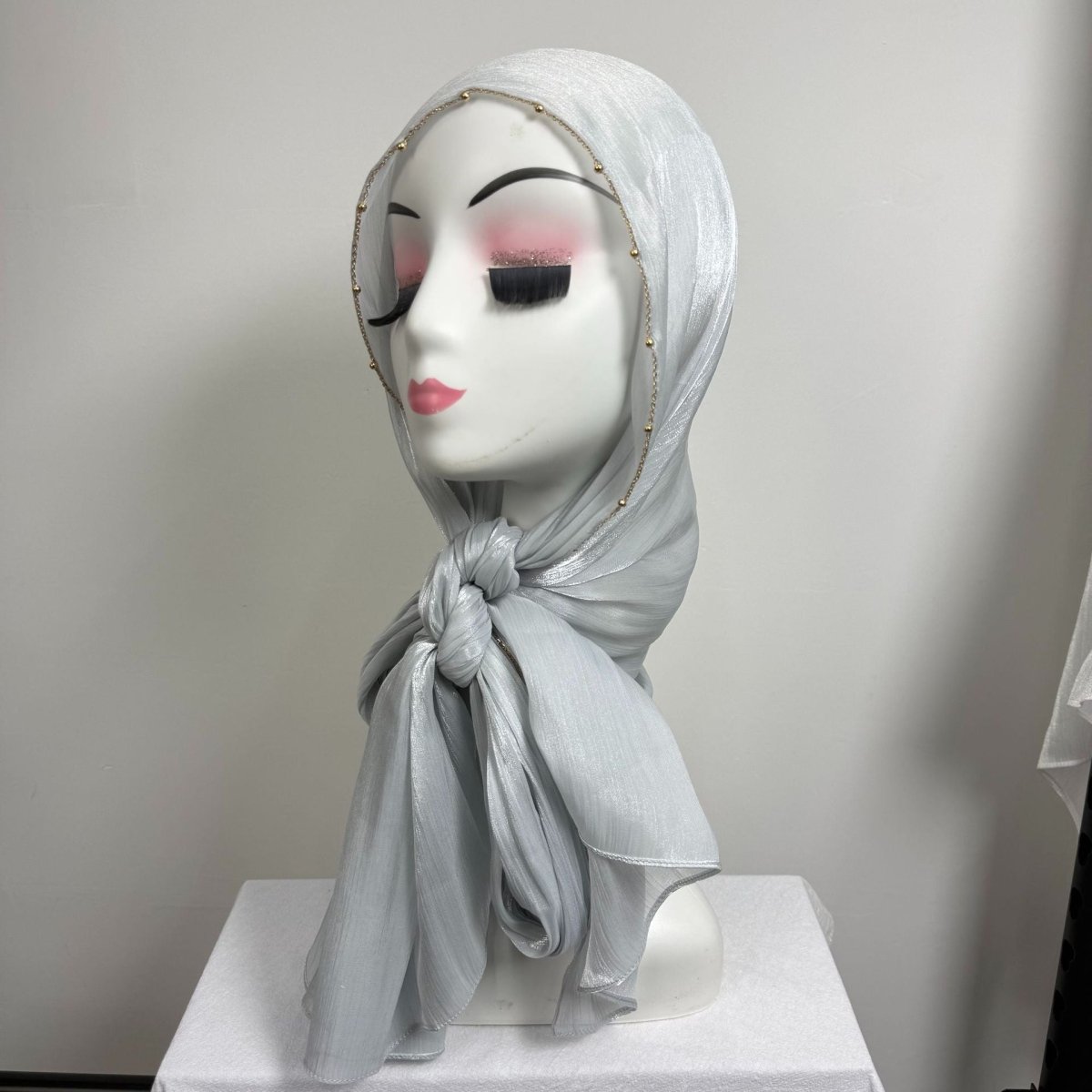 Gold Chain Beaded Edge Crinkle Satin Hijab(MH238) La Vie Bien Gold Chain Beaded Edge Crinkle Satin Hijab(MH238)