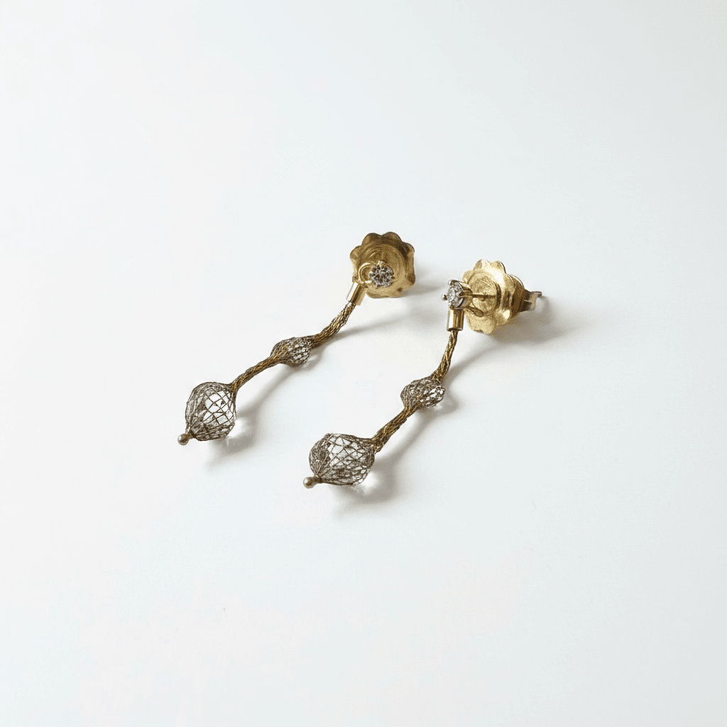Gold Mesh Hanging Earring Earrings La Vie Bien Gold Mesh Hanging Earring