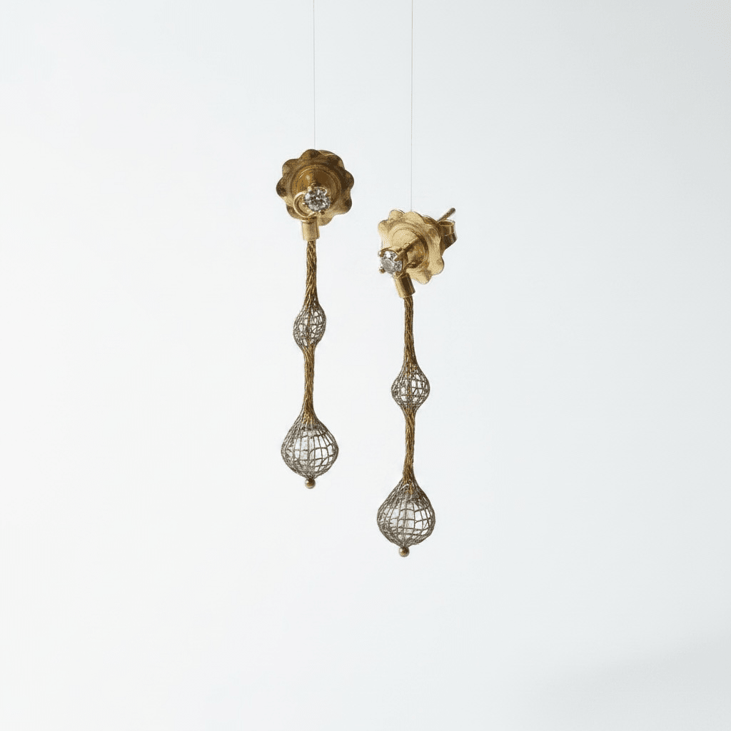 Gold Mesh Hanging Earring Earrings La Vie Bien Gold Mesh Hanging Earring