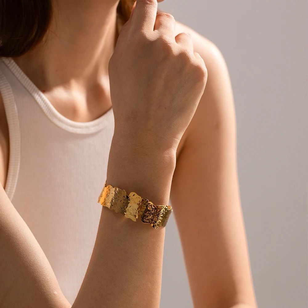 Gold Sheet Bracelet Bracelets La Vie Bien Gold Sheet Bracelet