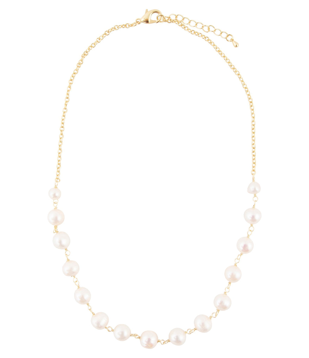 Golden Chain and White Pearl Necklaces Necklaces La Vie Bien Golden Chain and White Pearl Necklaces
