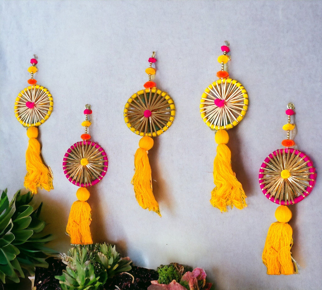 Gota Ring & Tassel Lari, Set of 5 Festive Decor La Vie Bien Gota Ring & Tassel Lari, Set of 5