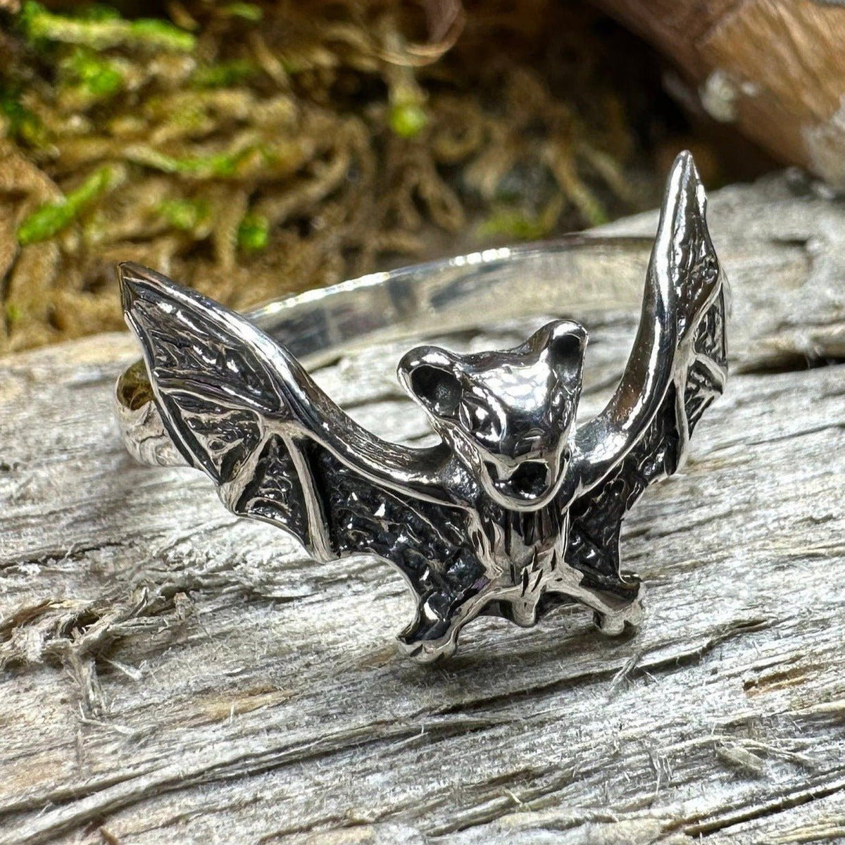 Gothic Realistic Bat Ring Ring La Vie Bien Gothic Realistic Bat Ring