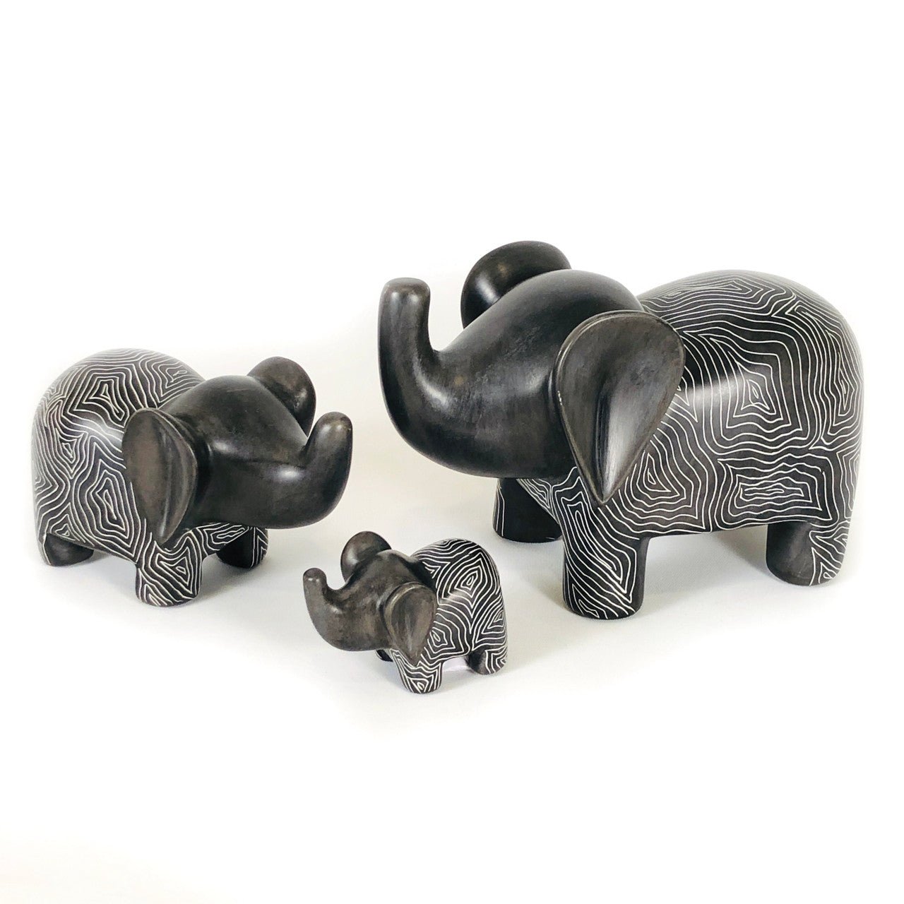 Graphic Gray Elephant - Soapstone La Vie Bien Graphic Gray Elephant - Soapstone