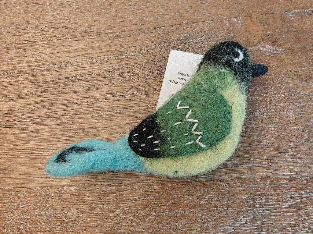 Green, black, yellow and teal bird handmade felt Finger Puppet - Sensory Play for kids - Birds collection La Vie Bien Green, black, yellow and teal bird handmade felt Finger Puppet - Sensory Play for kids - Birds collection