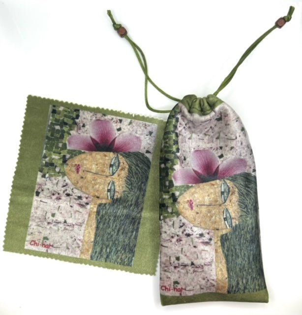 Green Eye Glass Cover & Lens Cleaning Fabric Eyewear Cases & Holders La Vie Bien Green Eye Glass Cover & Lens Cleaning Fabric