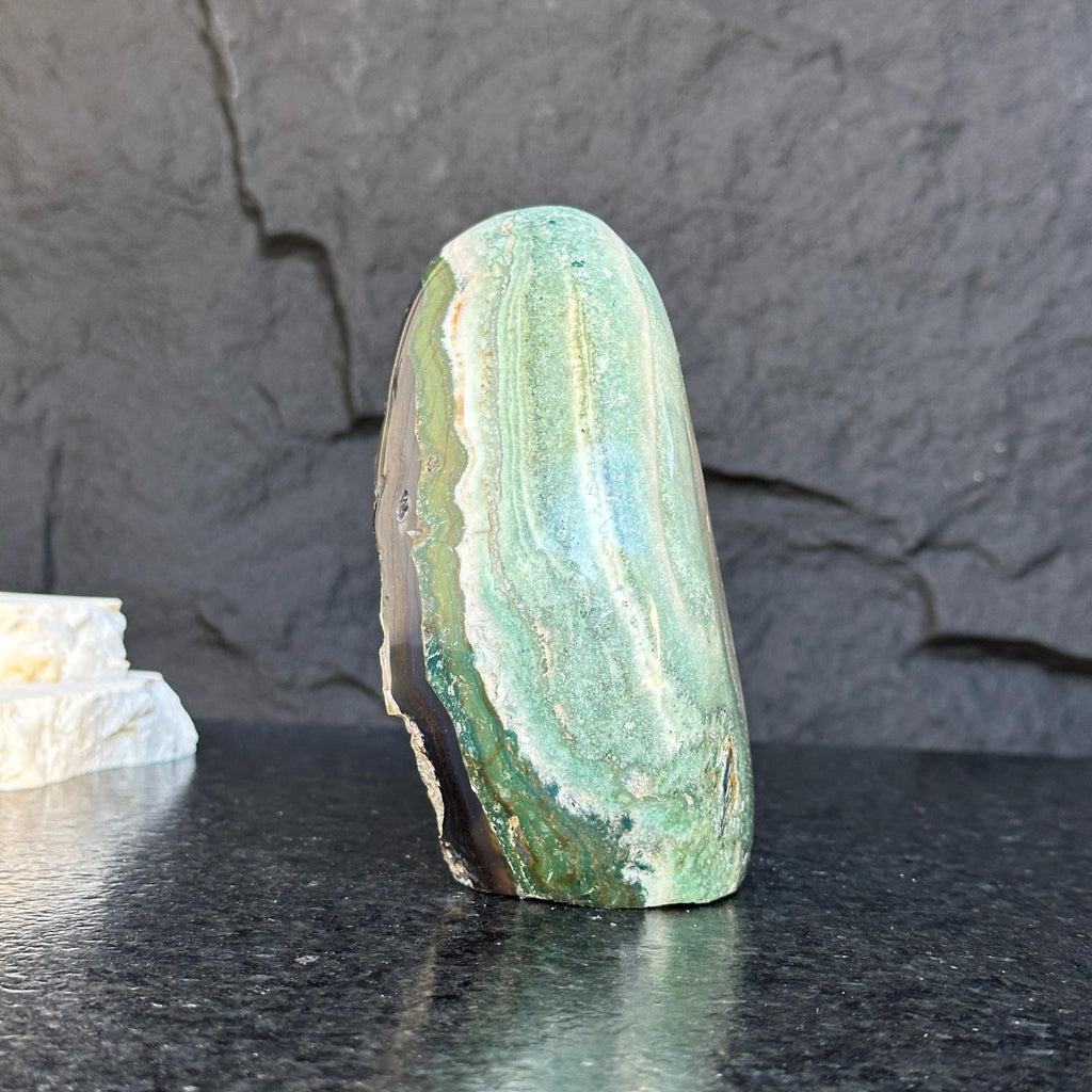Green Gemstone, perfect trendy gift for crystal lovers, Green Jasper Flame Rocks & Geodes La Vie Bien Green Gemstone, perfect trendy gift for crystal lovers, Green Jasper Flame